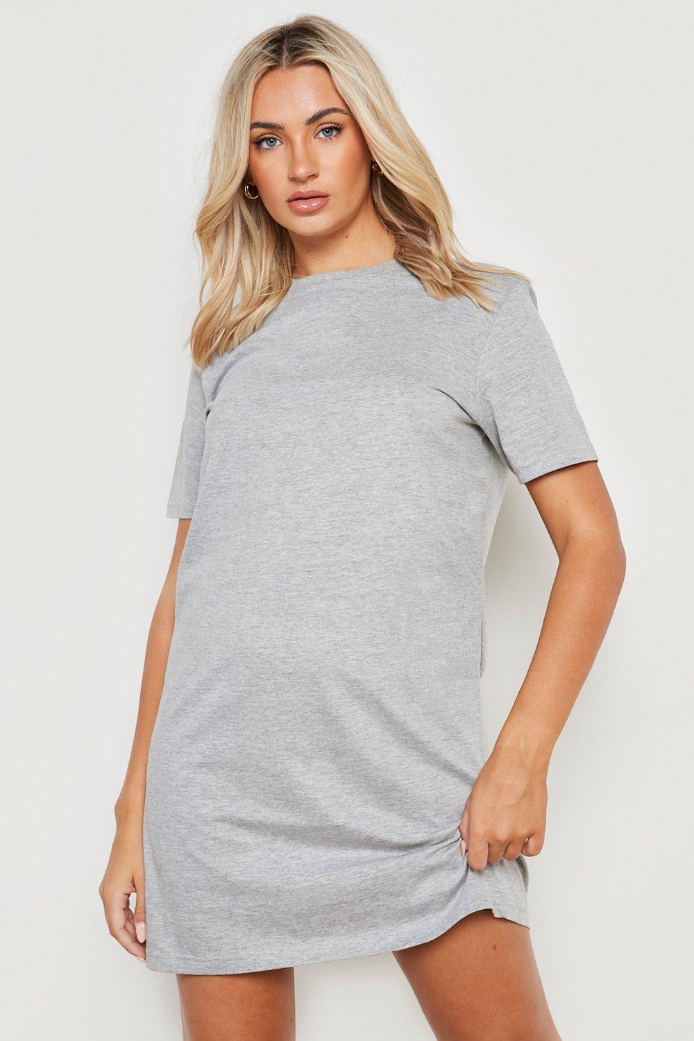 White t shirt store dress with pockets